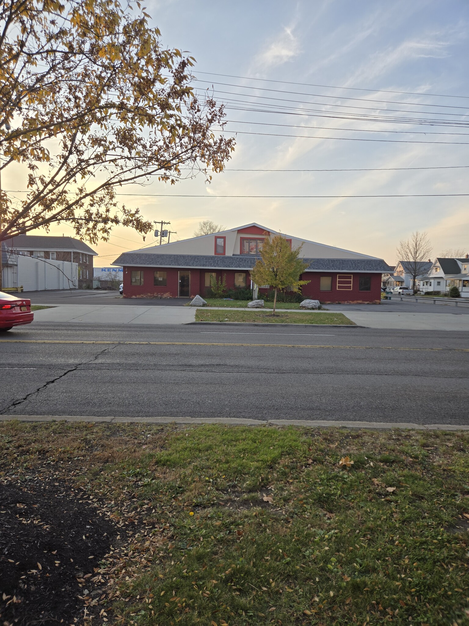 2282 Elmwood Ave, Kenmore, NY for lease Building Photo- Image 1 of 11