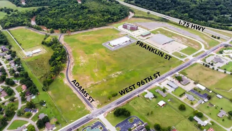 Jenks Highway 75 & Main St Development portfolio of 8 properties for sale on LoopNet.ca - Aerial - Image 2 of 2