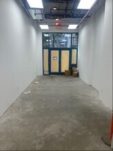 273 5th Ave, New York, NY for lease Interior Photo- Image 2 of 6