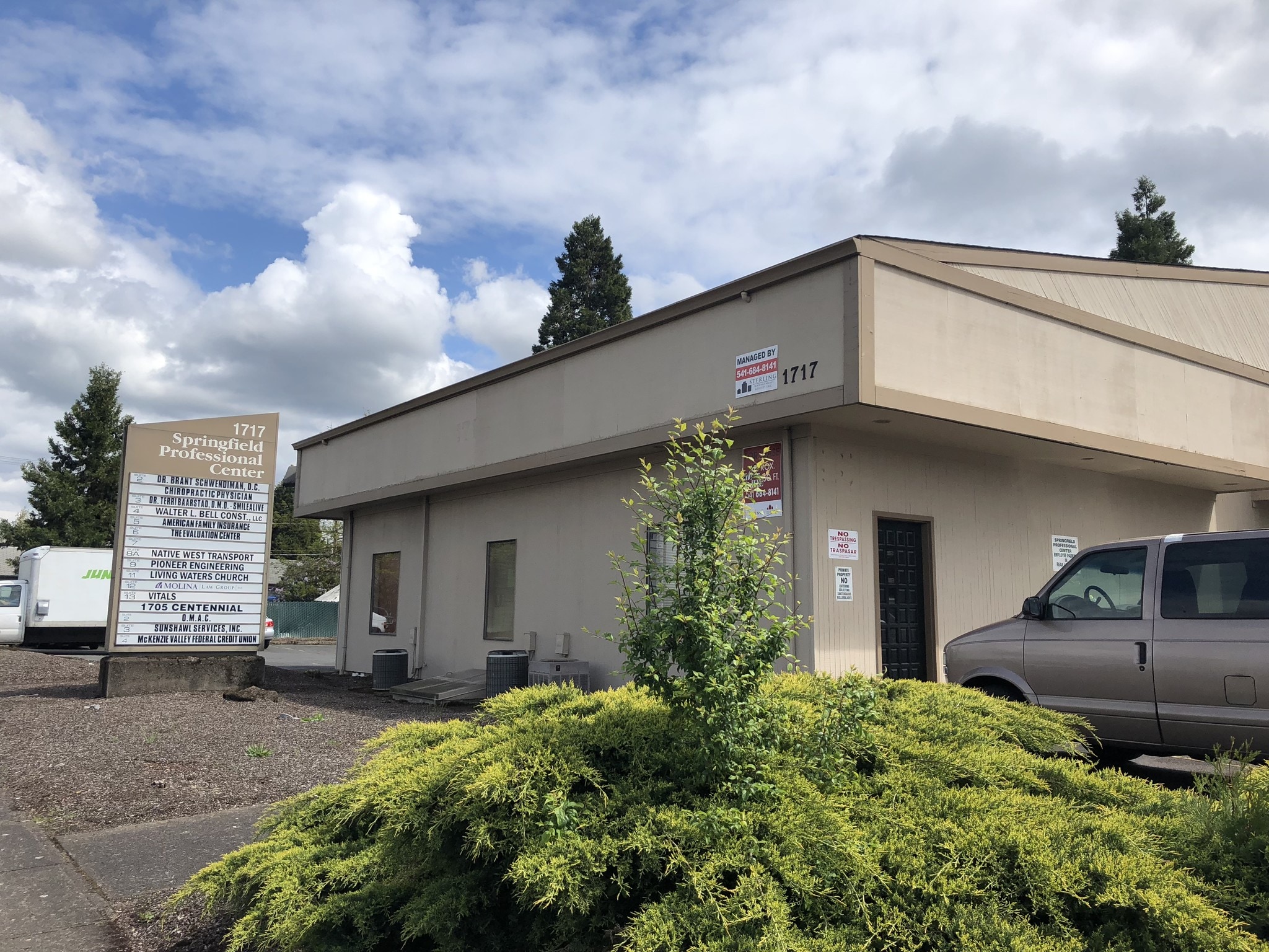 1717 Centennial Blvd, Springfield, OR for lease Primary Photo- Image 1 of 3