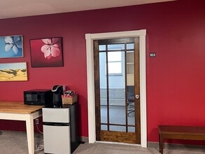 2407-2417 Lancaster Ave, Wilmington, DE for lease Interior Photo- Image 1 of 4