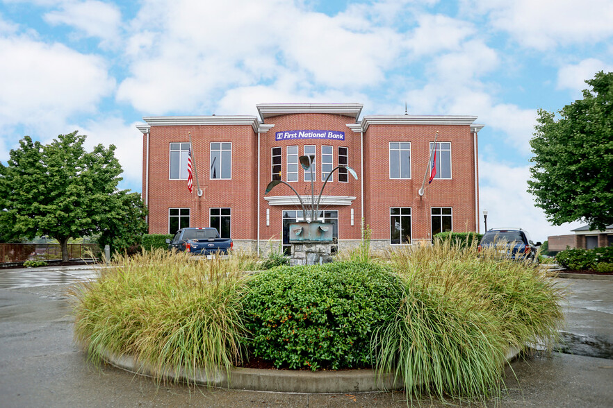 150 W Main St, Gallatin, TN for sale - Building Photo - Image 1 of 1