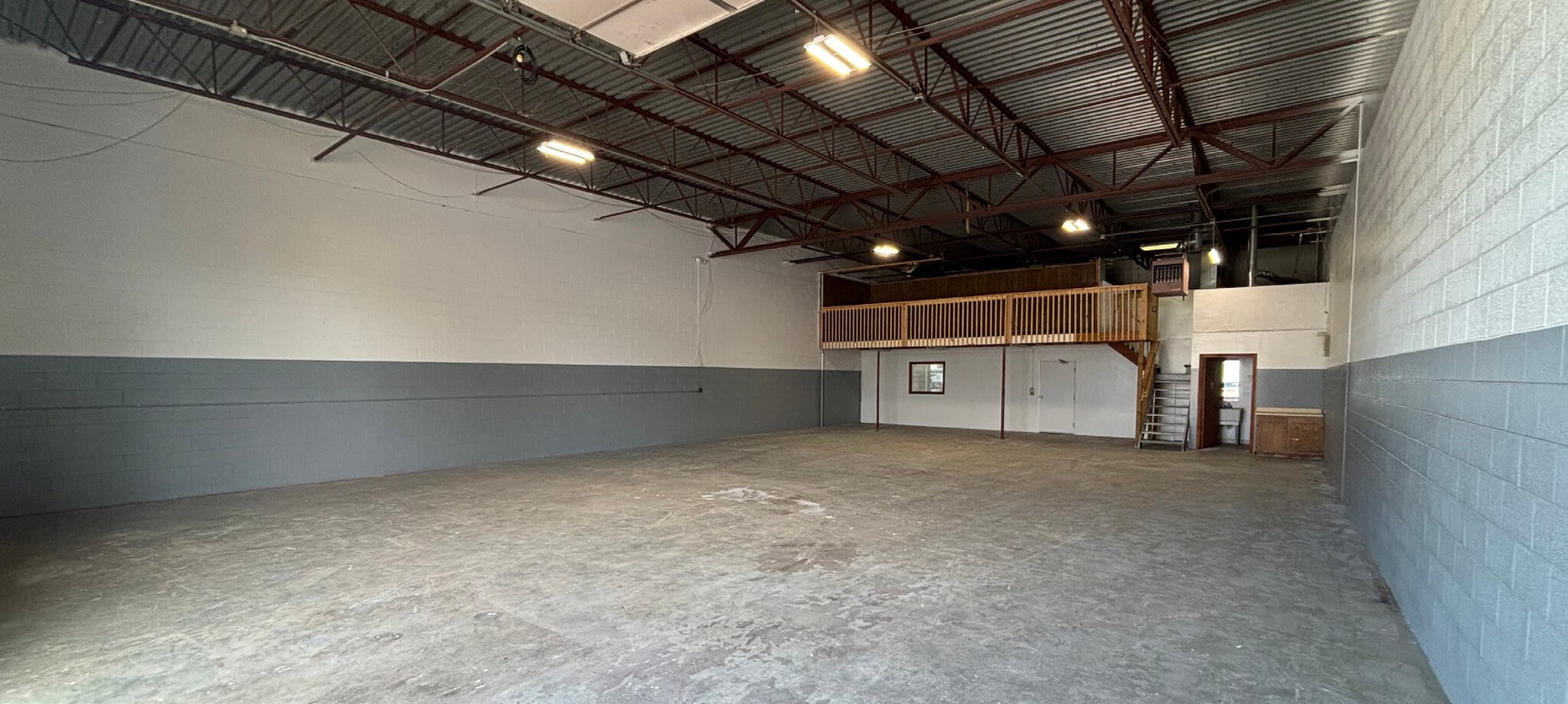 38257-38289 Abruzzi Dr, Westland, MI for lease Interior Photo- Image 1 of 8