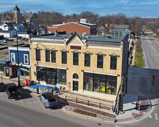 More details for 101-105 W State St, Geneva, IL - Retail for Lease