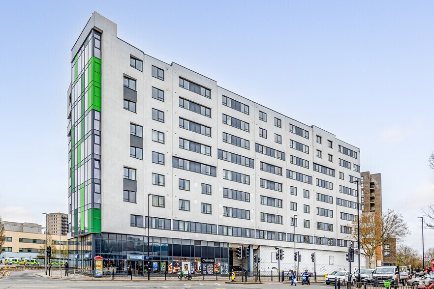 250 Acton Ln, Londres à louer - Photo du bâtiment - Image 2 de 3