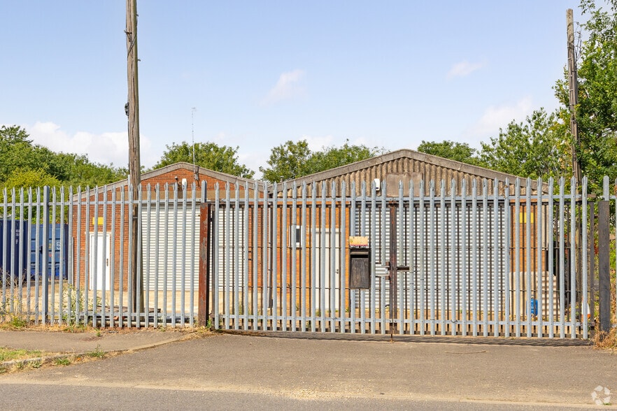 11 Ruston Rd, Grantham for lease - Building Photo - Image 2 of 2