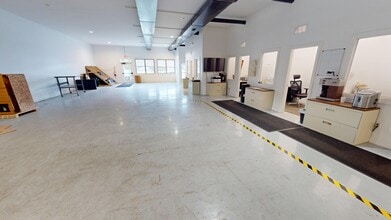 2112 S Milford Rd, Highland, MI for lease Interior Photo- Image 2 of 6