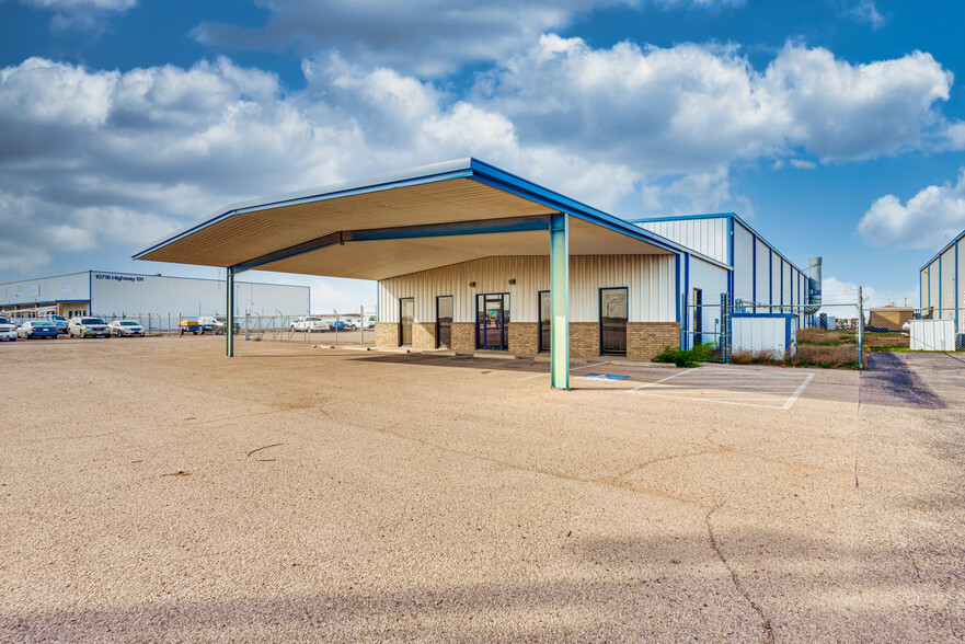 10708 State Highway 191, Midland, TX à vendre - Photo du bâtiment - Image 1 de 1