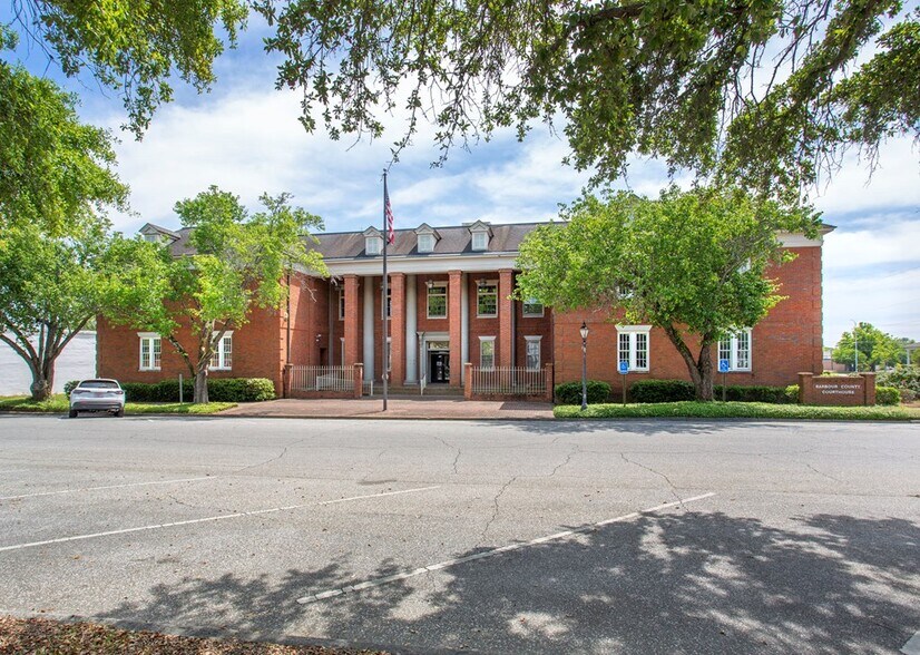 303 E Broad St, Eufaula, AL à vendre - Photo du bâtiment - Image 3 de 28