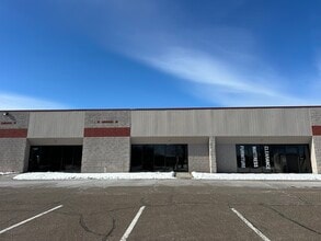 1351-1365 Park Rd, Chanhassen, MN for lease Interior Photo- Image 1 of 3