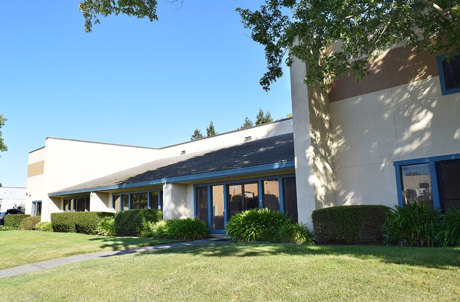 566 Portal St, Cotati, CA for sale - Building Photo - Image 2 of 14