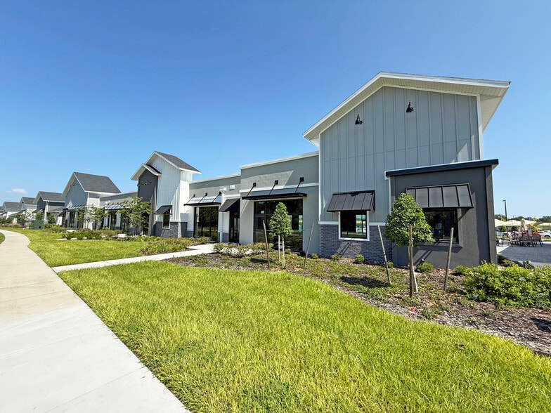 12143 Stoneybrook West Pky, Winter Garden, FL for lease - Building Photo - Image 3 of 8