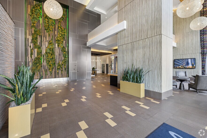 1470 Kettner Blvd, San Diego, CA à louer - Hall d’entrée - Image 2 de 29