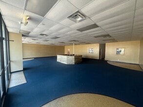 200-224 N McColl Rd, McAllen, TX for lease Building Photo- Image 2 of 36