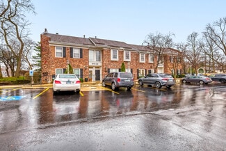 Plus de détails pour 610 W Roosevelt Rd, Wheaton, IL - Bureau à louer