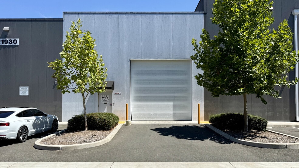 21930 Carneros Lake Ln, Sonoma, CA for lease - Building Photo - Image 3 of 6
