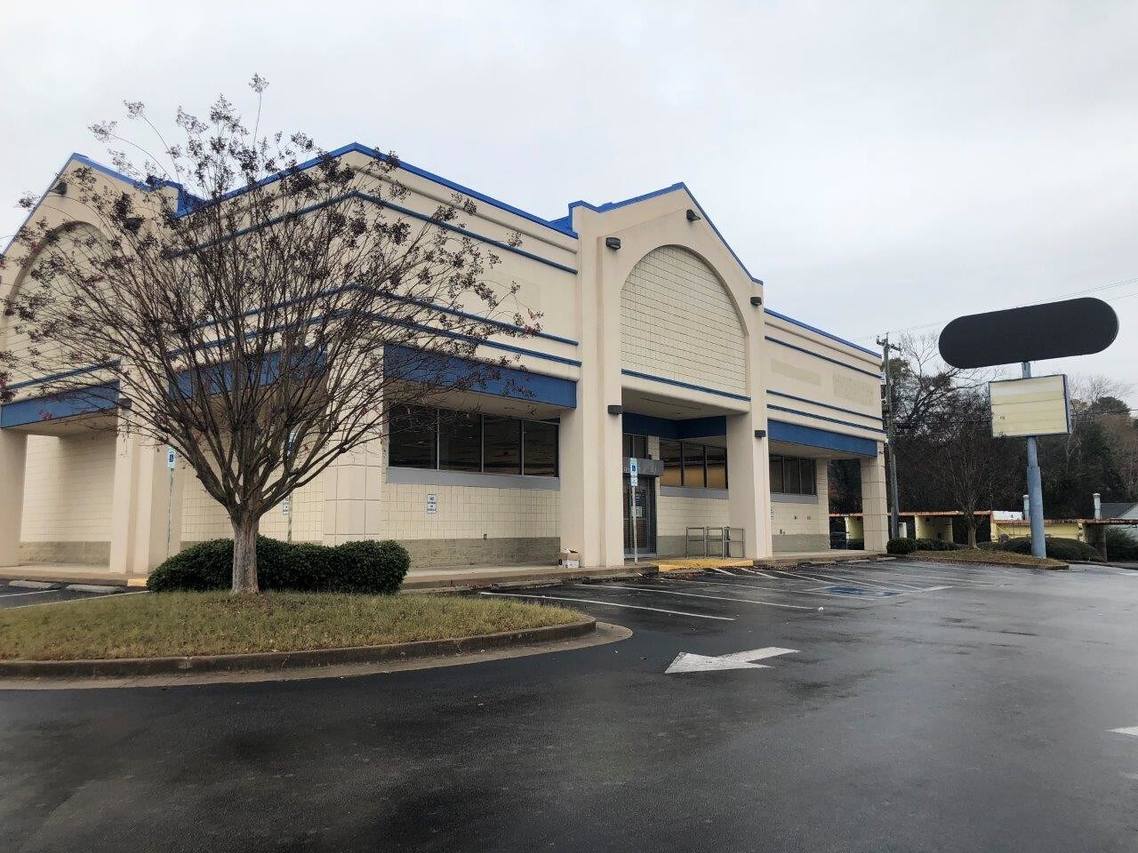 3577 Brainerd Rd, Chattanooga, TN for sale Primary Photo- Image 1 of 1