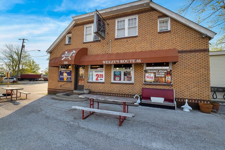 108 S Old US Route 66, Hamel, IL à vendre - Photo principale - Image 1 de 43