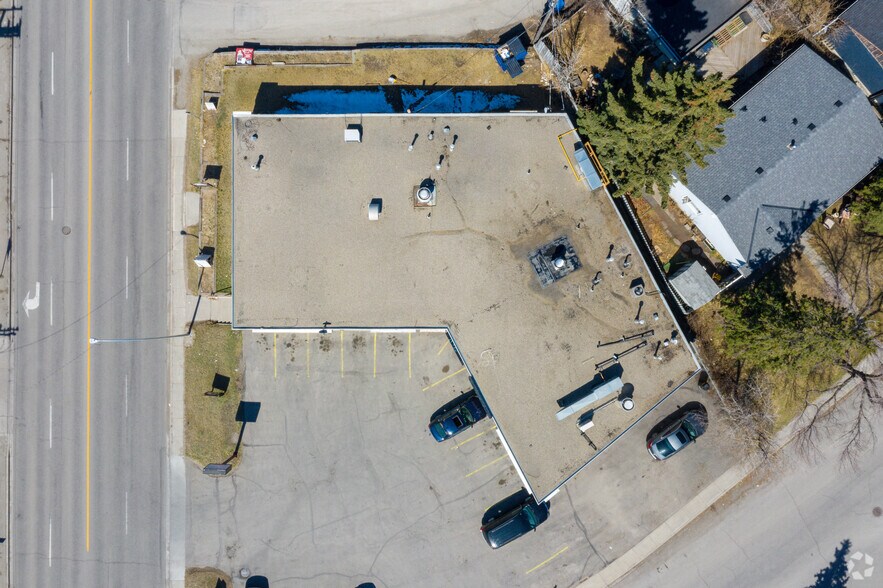 7204 Fairmount Dr SE, Calgary, AB à louer - Aérien - Image 2 de 7