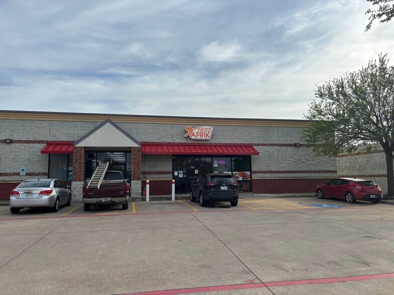 2881 FM Road 157, Mansfield, TX à louer - Photo du bâtiment - Image 2 de 8