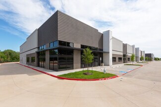 Plus de détails pour 420 Oakbend Dr, Lewisville, TX - Industriel à vendre