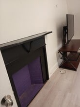 2125-2129 Maryland Ave, Baltimore, MD for lease Interior Photo- Image 2 of 4