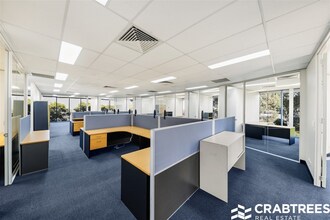3 Southpark Cl, Keysborough for lease Interior Photo- Image 2 of 4
