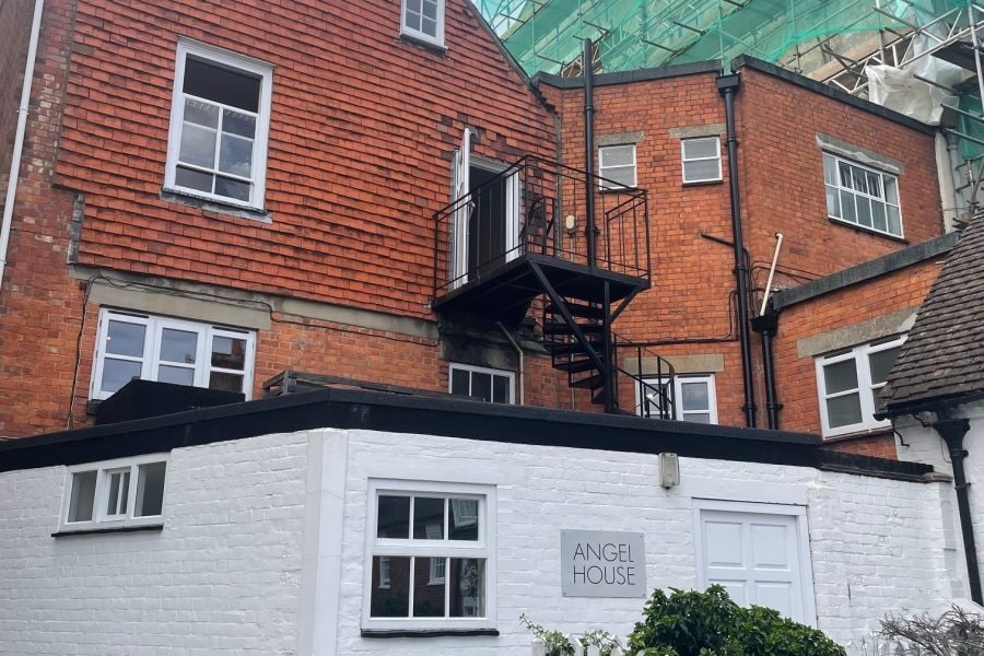 7 High St, Marlborough à louer Photo du bâtiment- Image 1 de 2