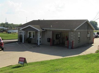 Plus de détails pour 200 Dreith Dr, Alton, IL - Bureau à vendre