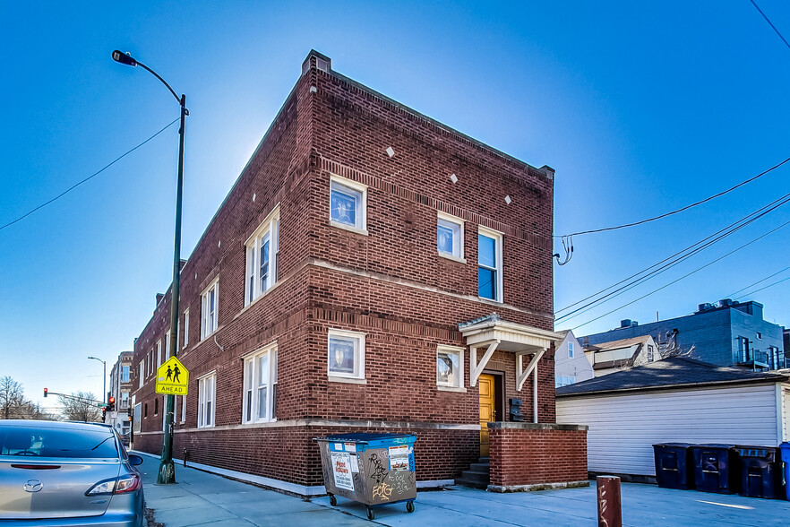 3602 Diversey ave, Chicago, IL à vendre - Photo du bâtiment - Image 1 de 1