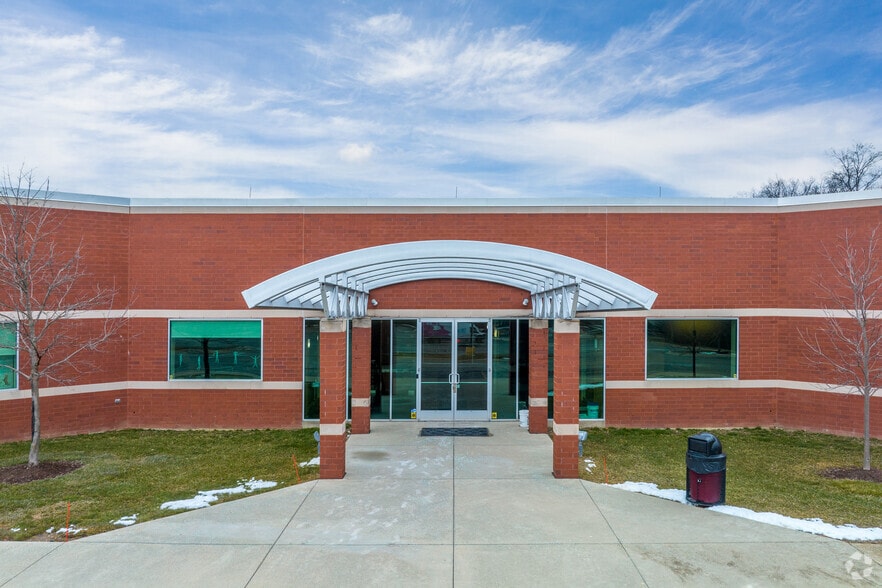 5210 S State Rd, Ann Arbor, MI for lease - Building Photo - Image 1 of 33