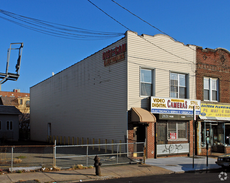 2631 Coney Island Ave, Brooklyn, NY for lease - Primary Photo - Image 1 of 6