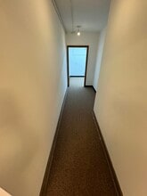 5 Arch St, Brattleboro, VT for lease Interior Photo- Image 2 of 5