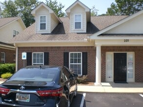 105 Pelham Commons Blvd, Greenville, SC for lease Building Photo- Image 1 of 4