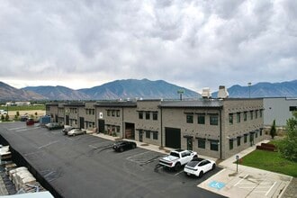 445 N 2000 W, Springville, UT for lease Interior Photo- Image 1 of 16