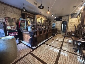 Plus de détails pour Commerce de détail à vendre