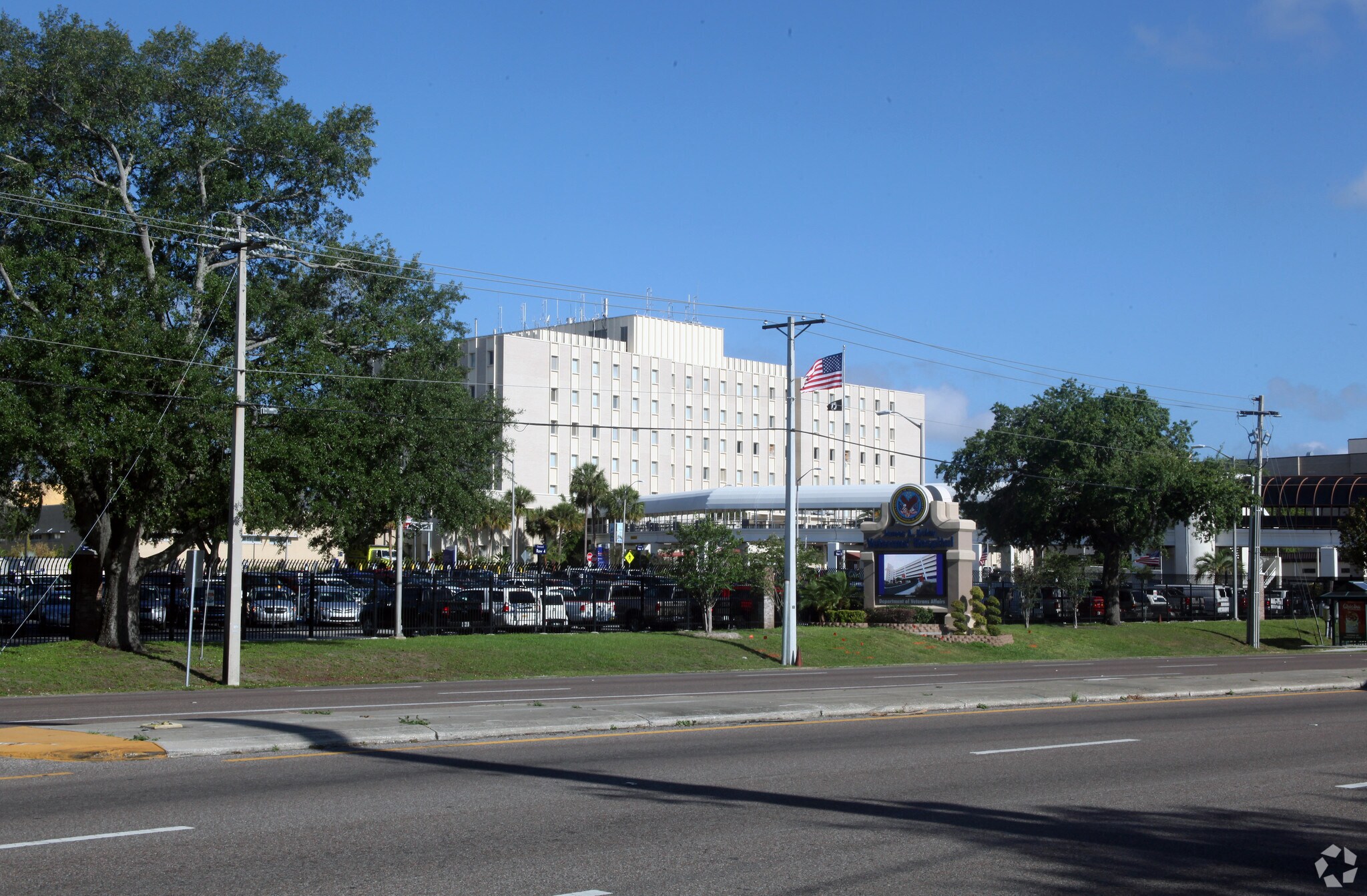 13000 Bruce B Downs Blvd, Tampa, FL à louer Photo principale- Image 1 de 4