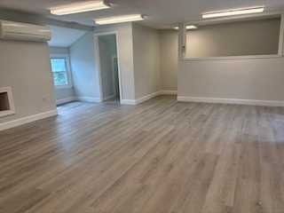 775 Pleasant St, Weymouth, MA à louer - Photo intérieure - Image 2 de 3