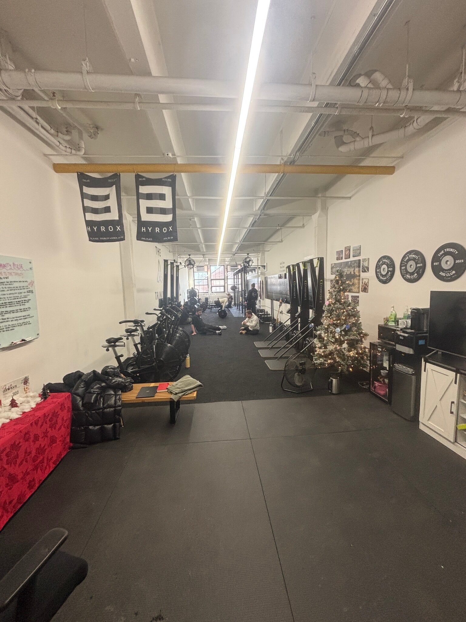 44-02 11th St, Long Island City, NY for lease Interior Photo- Image 1 of 4