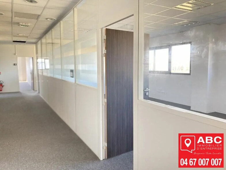 Office in Pérols for lease - Interior Photo - Image 2 of 5