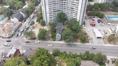 600 Parliament St, Toronto, ON - Aérien Vue de la carte