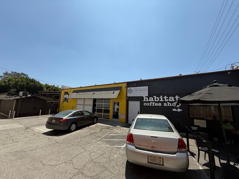 3700-3704 Eagle Rock Blvd, Los Angeles, CA for lease - Building Photo - Image 3 of 7