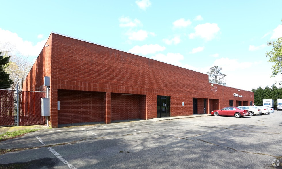 10465 Dow Gil Rd, Ashland, VA for lease - Building Photo - Image 2 of 3
