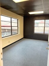 1401 Montgomery Hwy, Birmingham, AL à vendre Photo intérieure- Image 1 de 3
