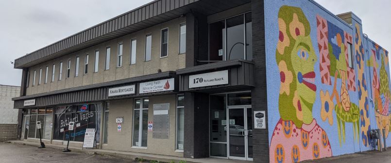 170 Rutland Rd N, Kelowna, BC for lease Primary Photo- Image 1 of 5