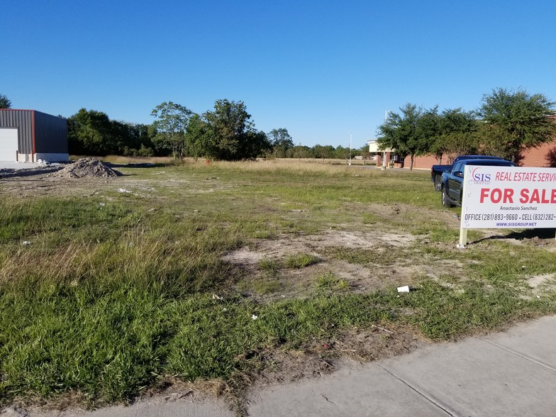 Aldine Mail Rd, Houston, TX à vendre - Autre - Image 1 de 1