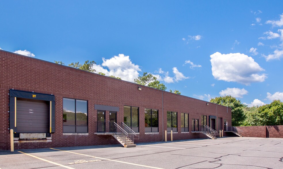 441 Defense Hwy, Annapolis, MD à louer - Photo du bâtiment - Image 3 de 3