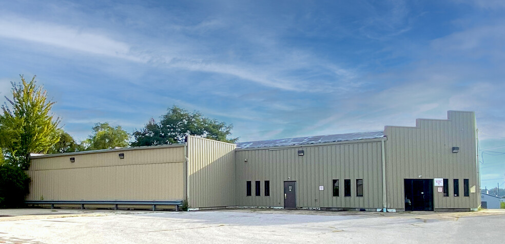 2704 Jefferds Ave, Fort Wayne, IN for lease - Building Photo - Image 3 of 15