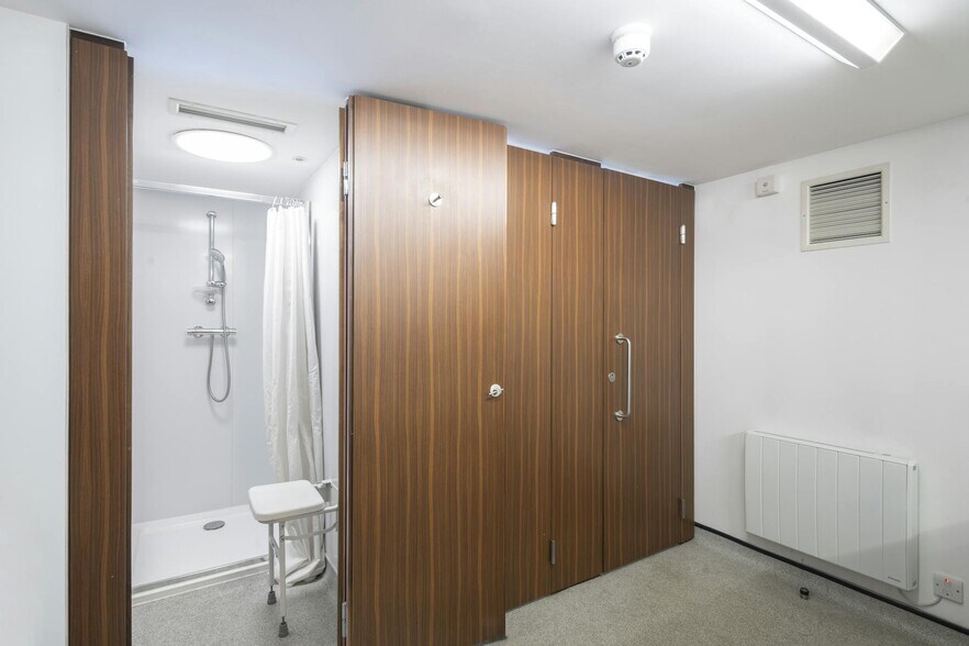 3 Harbour Exchange, Londres à vendre - Photo intérieure - Image 2 de 21