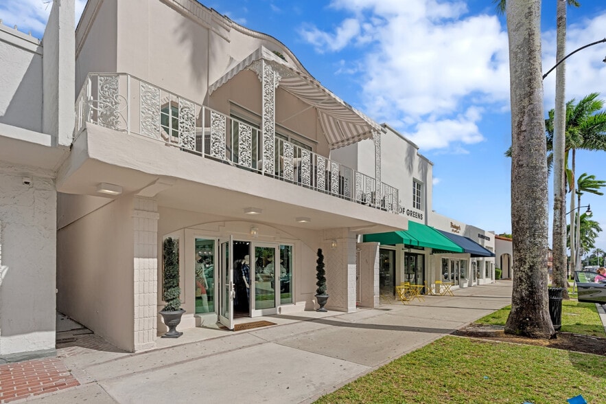 255 Royal Poinciana Way, Palm Beach, FL for sale - Building Photo - Image 3 of 38